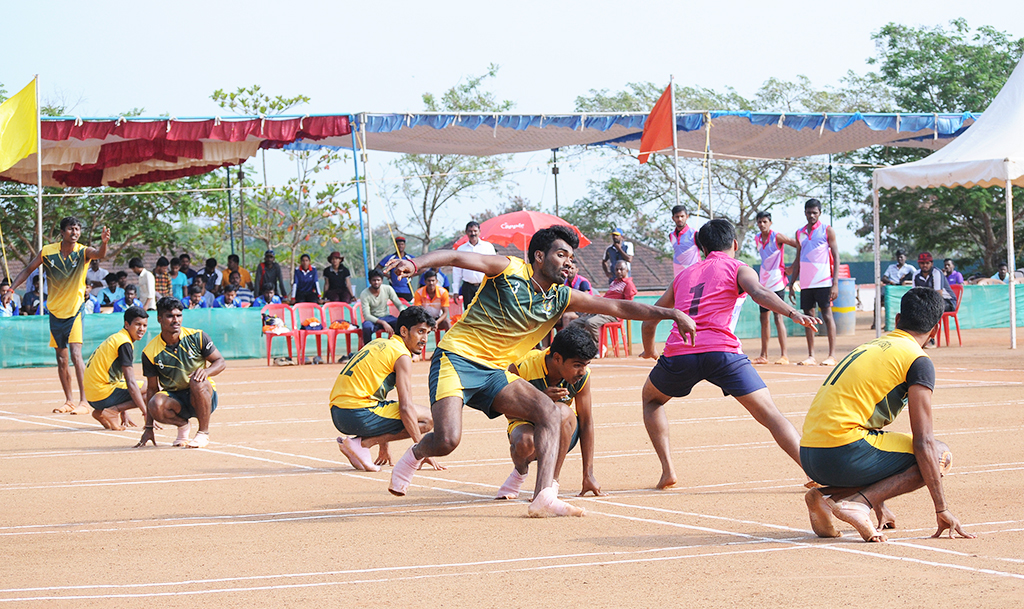 ಮಂಗಳೂರು ವಿವಿ ಮೇಲುಗೈ